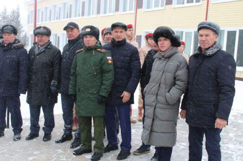 Рәзил Газизов истәлегенә мемориаль такта ачу тантанасы булды