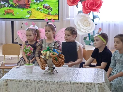 3нче номерлы балалар бакчасында  тәрбиячеләр өчен » Финанс грамоталылыгы баскычлары буенча беренче адымнар «дигән семинар узды