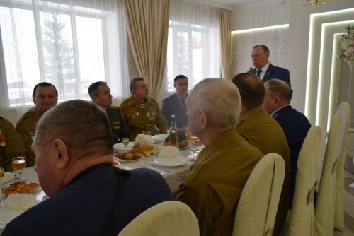 Вакыт аларны сайлаган