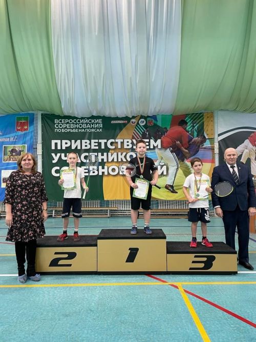 Бадминтон буенча  район Беренчелеге узды
