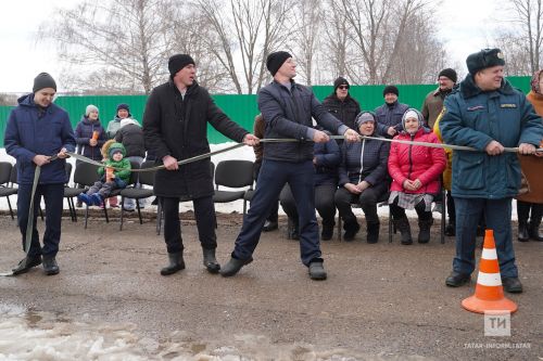 Теләче районы Олы Нырсы авылында узган Нәүрүз бәйрәменнән  фоторепортаж