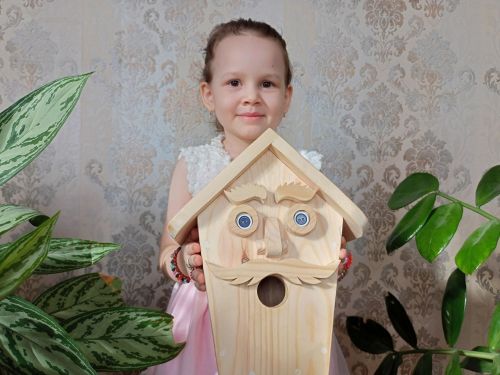Сыерчык оялары бәйгесен дәвам итәбез!
