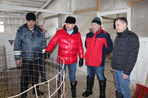 “Киләчәккә якты өметләр уята”