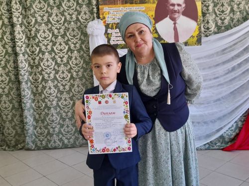 «Сайра, сайра сандугач»! дип исемләнгән ll республикакүләм керәшен фестивале узды