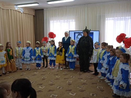 Теләче 3нче номерлы балалар бакчасында Габдулла Тукайның туган көненә багышланган чара узды