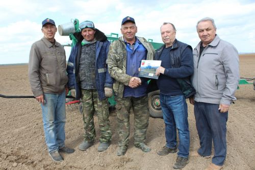 Кабат сертификатлар тапшырылды