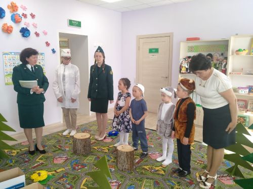 Экологик тәрбия бирү үз урынын югалтмый