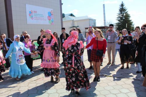 Күркәм традицияләребезне күрсәттек