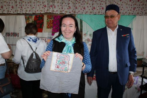 Күркәм традицияләребезне күрсәттек