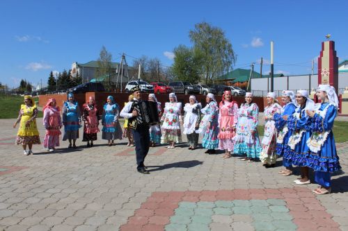 Күркәм традицияләребезне күрсәттек