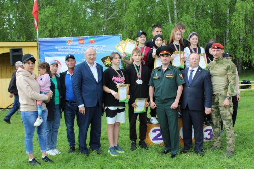 Кабат батыр якташыбызны искә алдык