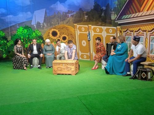 «Кәмит Җәвит» телевизион тапшыруда катнашып кайттылар