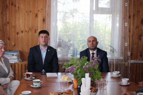 Штаттан тыш хәбәрчеләребез белән очраштык