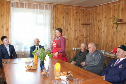 Штаттан тыш хәбәрчеләребез белән очраштык