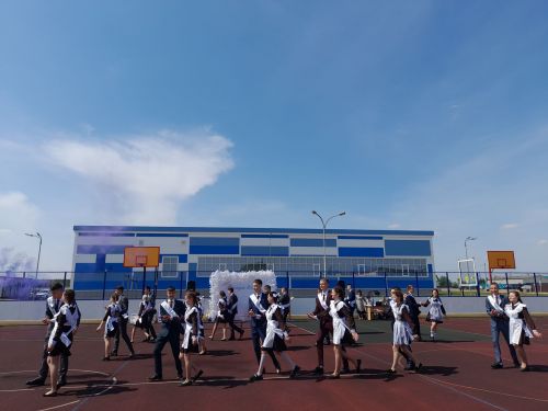 Соңгы кыңгырау чыңлады