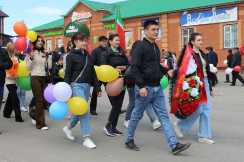 Хәтер яңартырга дип кабат мәйданга чыктык