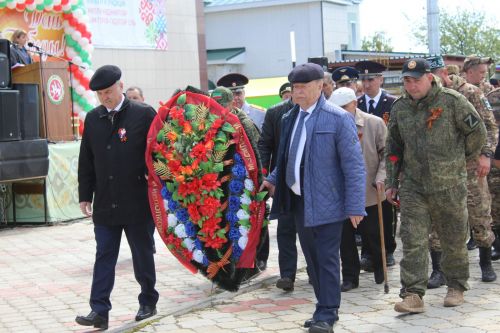 Хәтер яңартырга дип кабат мәйданга чыктык