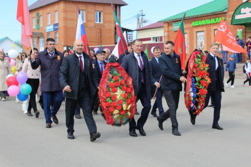 Хәтер яңартырга дип кабат мәйданга чыктык