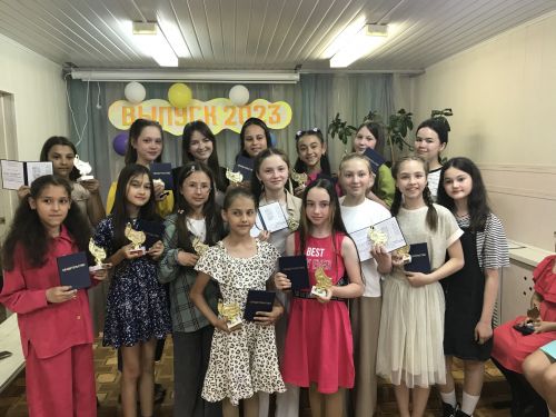 Балалар сәнгать мәктәбендә чыгарылыш кичәсе узды