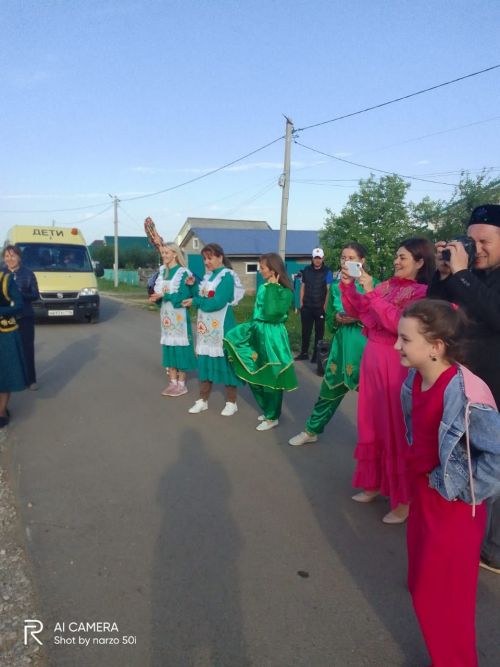 Теләче авылында бирнә җыйдылар