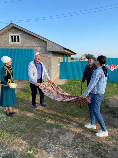 Теләче авылында бирнә җыйдылар