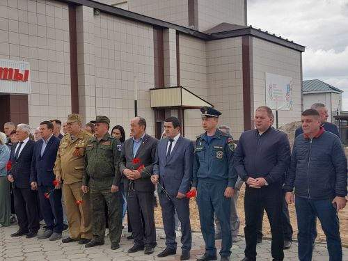 Батырларны бер минутлык тынлык белән искә алдылар