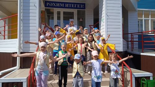 Теләченең өченче номерлы балалар бакчасында Сабантуй бәйрәме