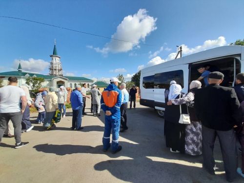 Хаҗга киттеләр