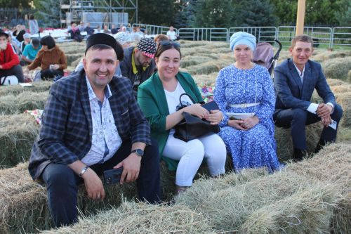 Безнекеләр дә катнашты