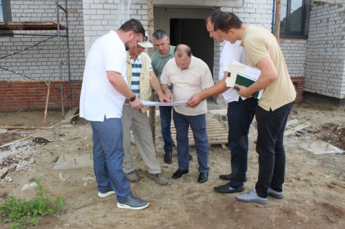 Төзелеш объектлары белән таныштылар