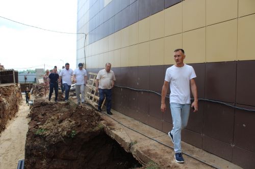 Төзелеш объектлары белән таныштылар