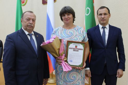 Почтальоннар бүләкләнде