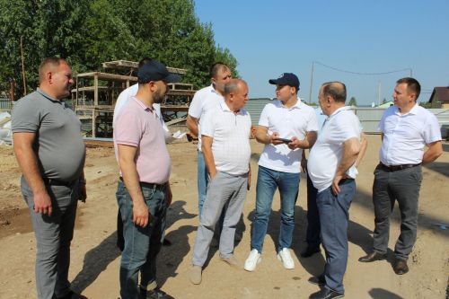 Балалар һәм яшьләрнең киләчәге белән кызыксынды
