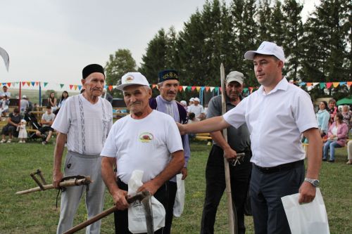 «Түгәрәк уен» да Бозау уйнаттык