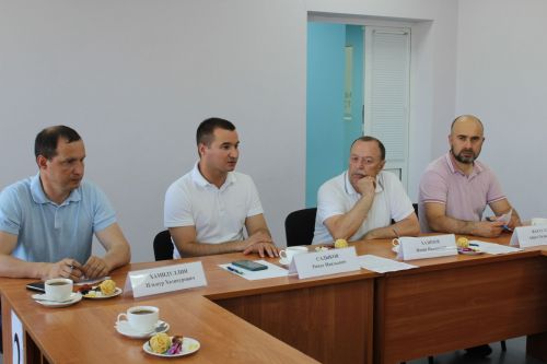 Балалар һәм яшьләрнең киләчәге белән кызыксынды