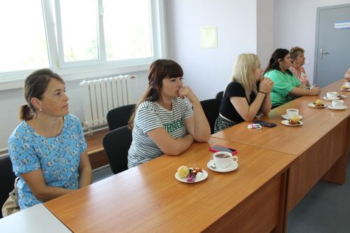 Балалар һәм яшьләрнең киләчәге белән кызыксынды