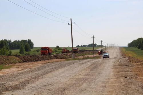 Республика һәм  федераль программа кысаларында юл эшләре башкарыла