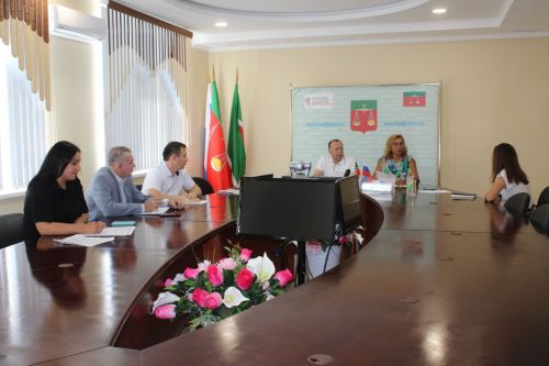 Министр килде