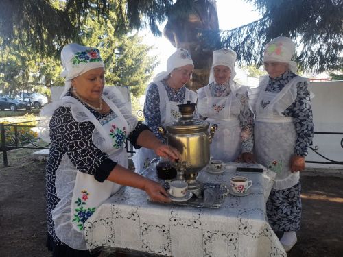Бүген  Казаклар авылында күренекле  татар галиме Равил Үтәбәй - Кәримине искә алу кичәсе узды