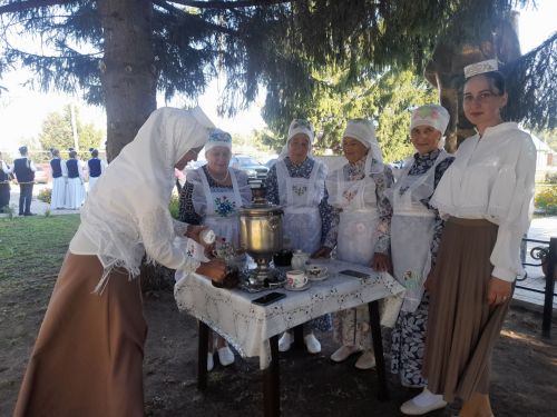 Бүген  Казаклар авылында күренекле  татар галиме Равил Үтәбәй - Кәримине искә алу кичәсе узды