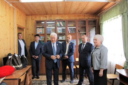 Иске Җөри авылында урнашкан «Гаилә учагы» йортында