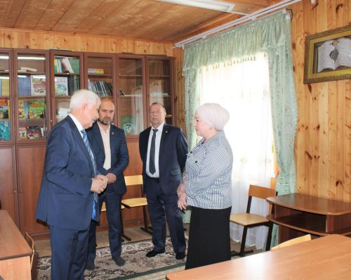 Иске Җөри авылында урнашкан «Гаилә учагы» йортында