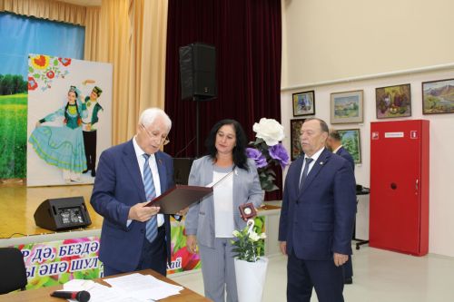 “Китап укучылар көне”н билгеләп үттеләр
