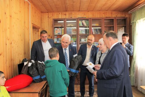 Иске Җөри авылында урнашкан «Гаилә учагы» йортында