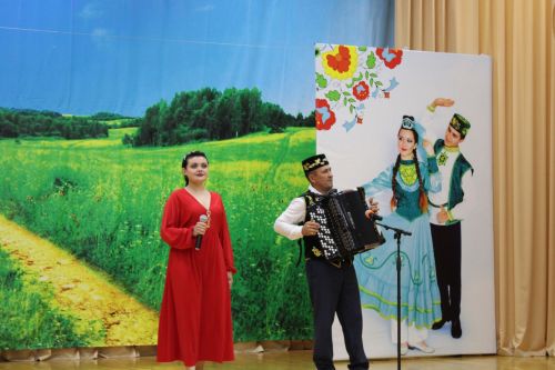 “Китап укучылар көне”н билгеләп үттеләр