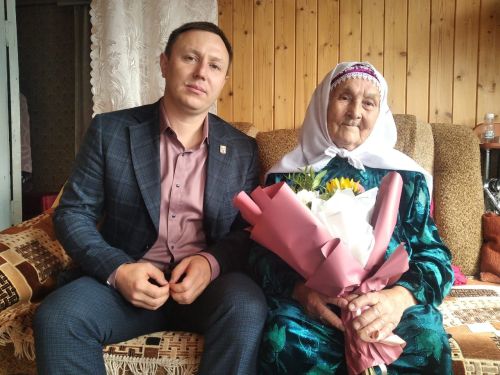 Тәбрикләделәр