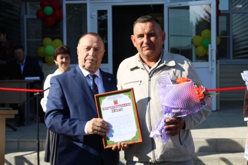Кече Кибәхуҗа төп  мәктәбендә бәйрәм тантанасы узды