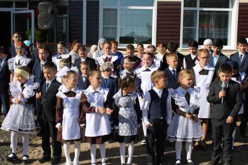 Кече Кибәхуҗа төп  мәктәбендә бәйрәм тантанасы узды