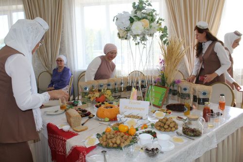 Тәмле ризык - өстәл күрке