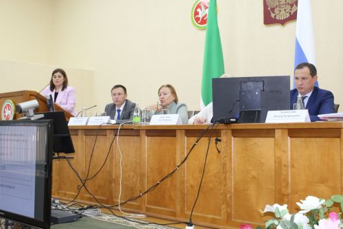 Балалар язмышы - игътибар үзәгендә